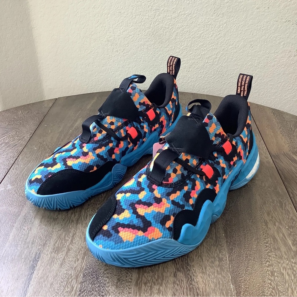 Adidas Trae Young 1 Pixel Basketball Shoes Black Blue GY0289 Men's Size 12 NWT